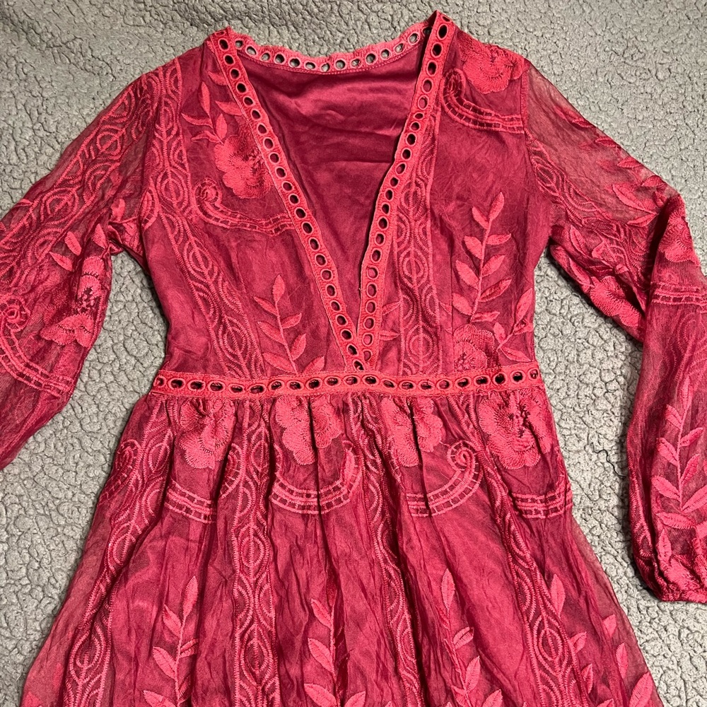 Maxi lace dress